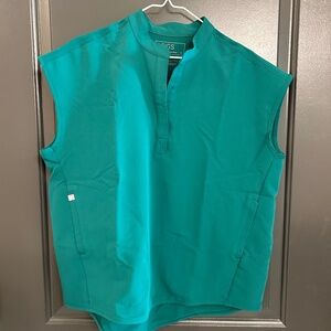 Figs Hunter Green Scrub Top